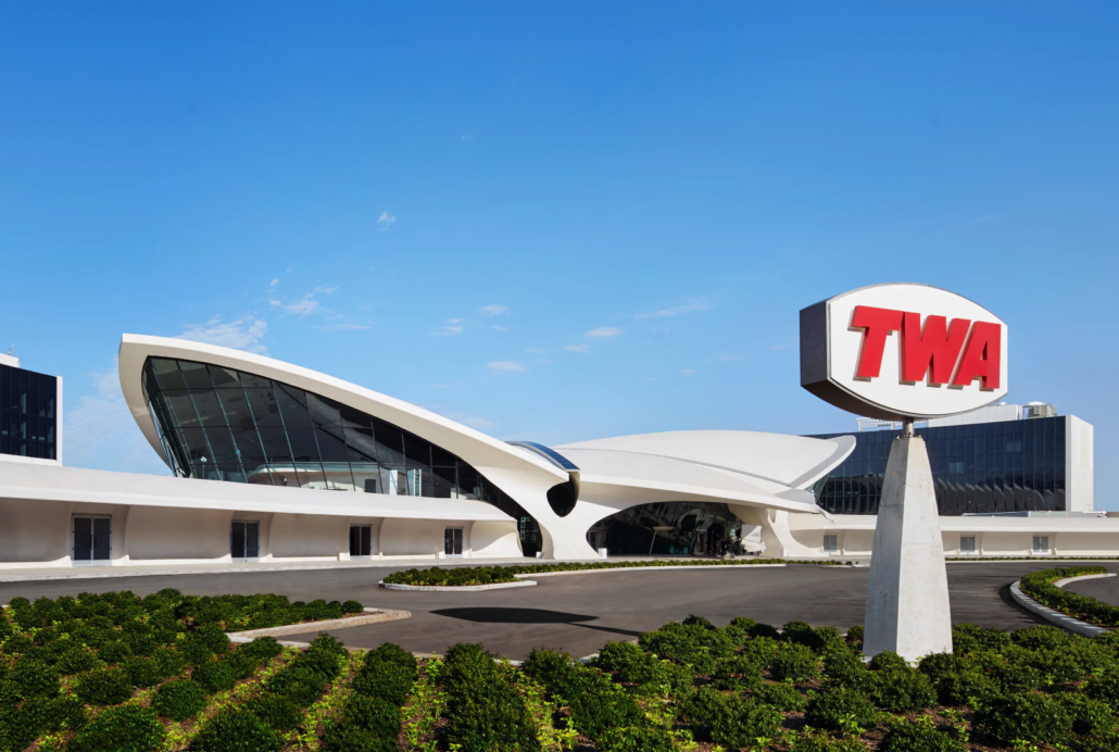 Twa Hotel